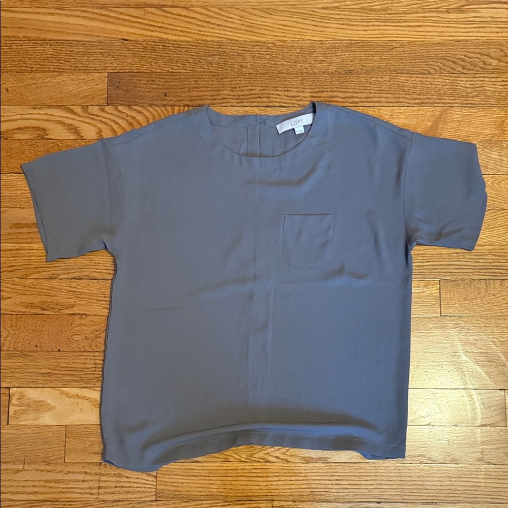 LOFT Slate Gray Short Sleeve Blouse